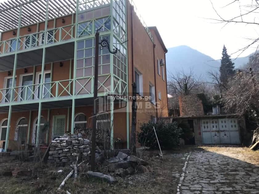 იყიდება უძრავი ქონების სააგენტო (15/20)