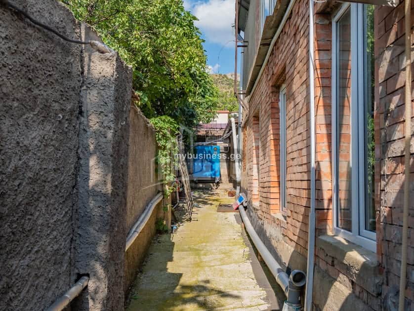 იყიდება რესტორანი (9/20)